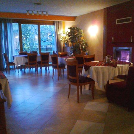 Family Hotel Sonata Samokov Buitenkant foto