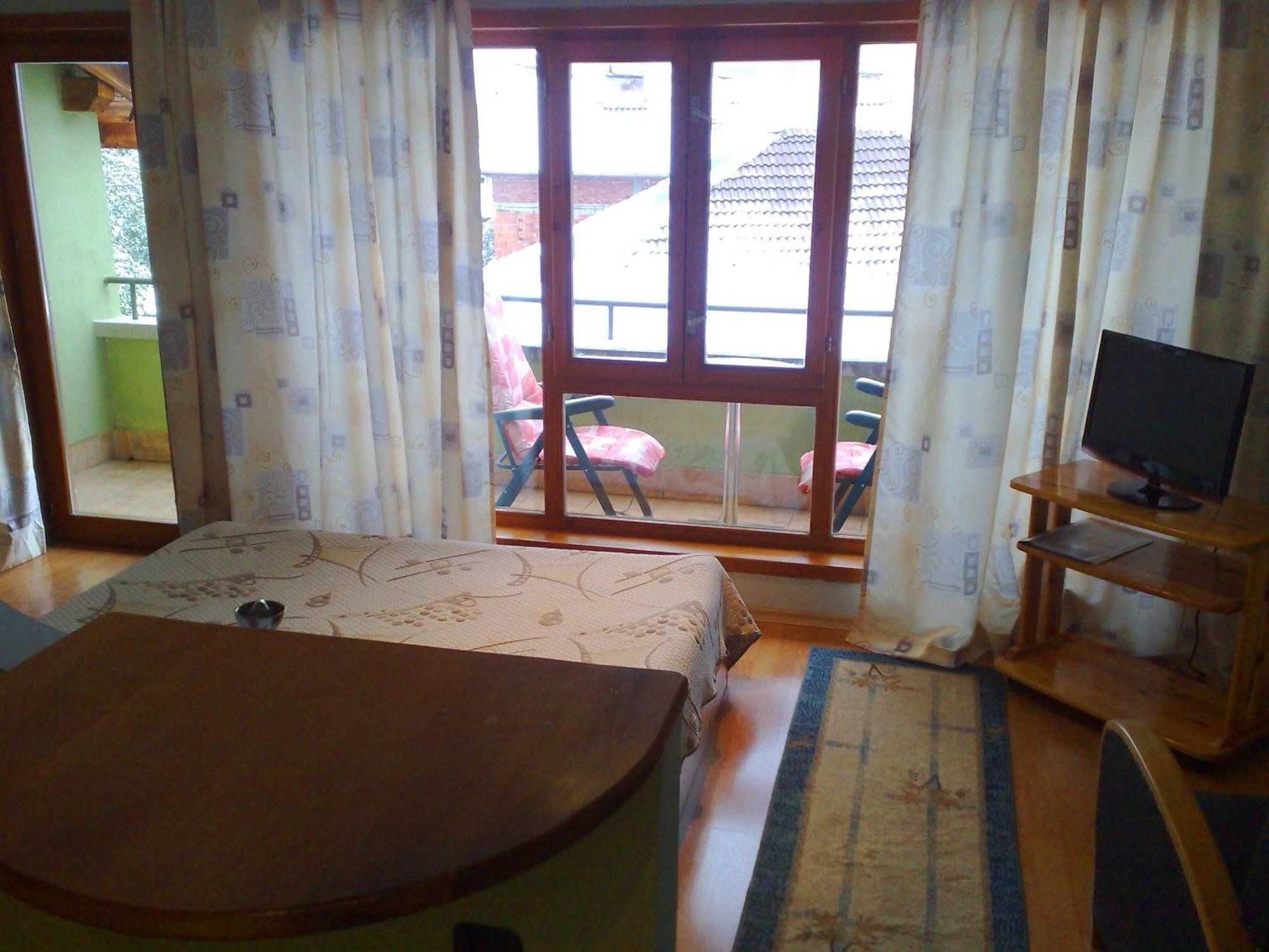 Family Hotel Sonata Samokov Buitenkant foto