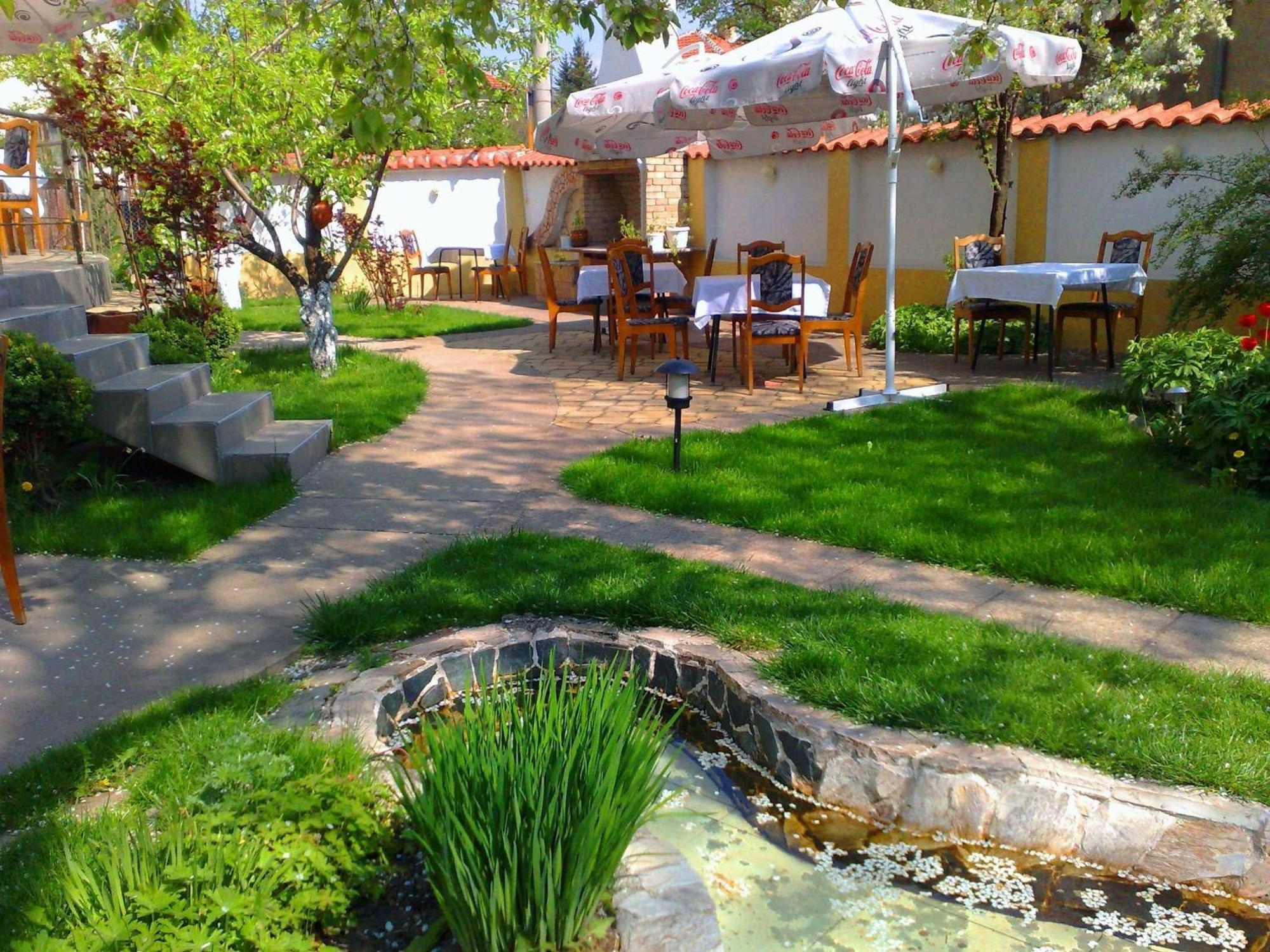 Family Hotel Sonata Samokov Buitenkant foto